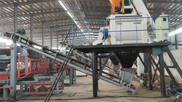 免托板磚機(jī)與普通水泥免燒磚機(jī)并行生產(chǎn)