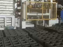 柳氏免托板磚機(jī)在海外